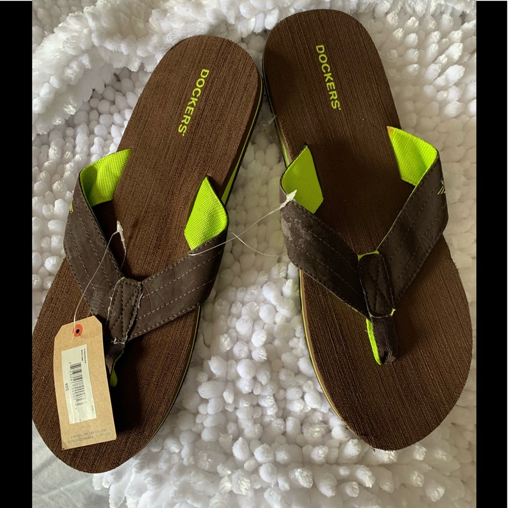 Mens Docker flip flops